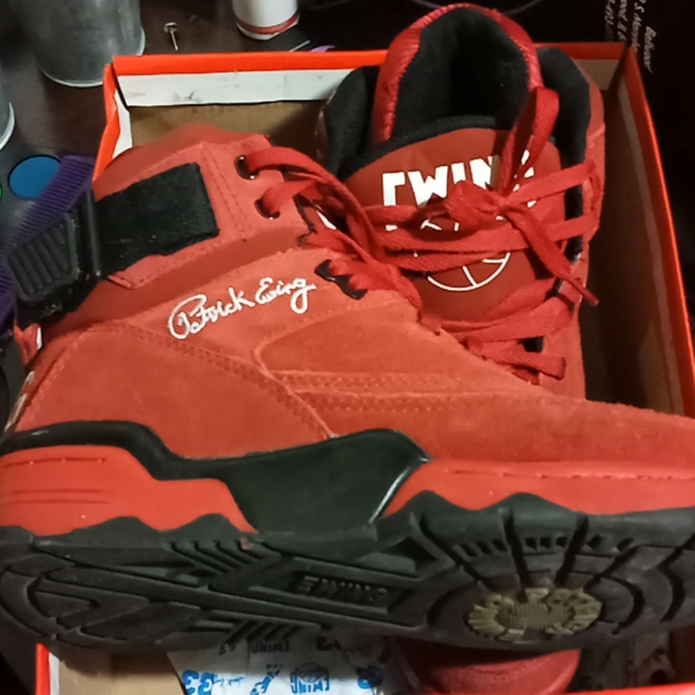 Ewing 33 hi